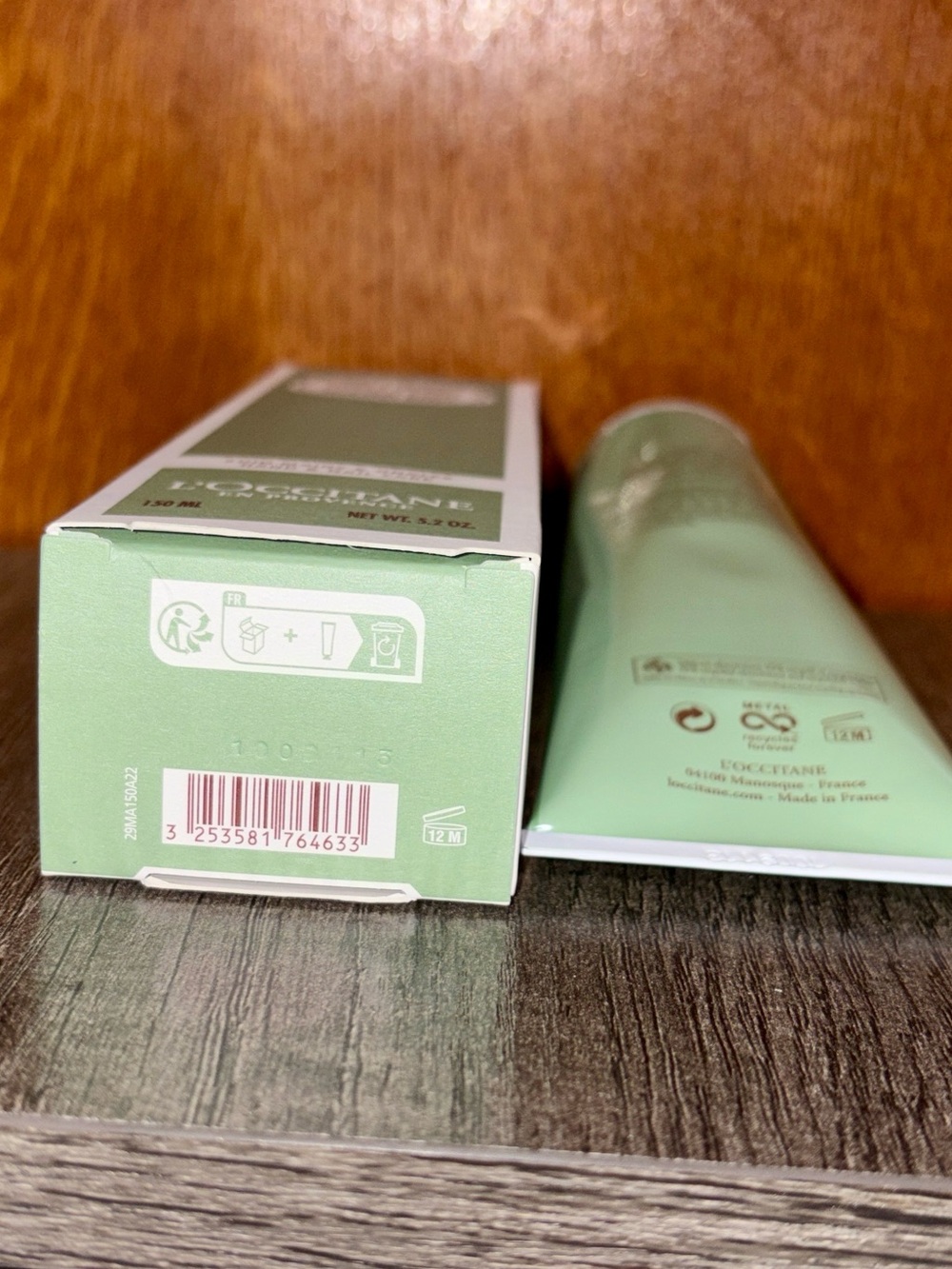 L’Occitane Amande Hand and Nail Care Cream - Picture 6 of 6